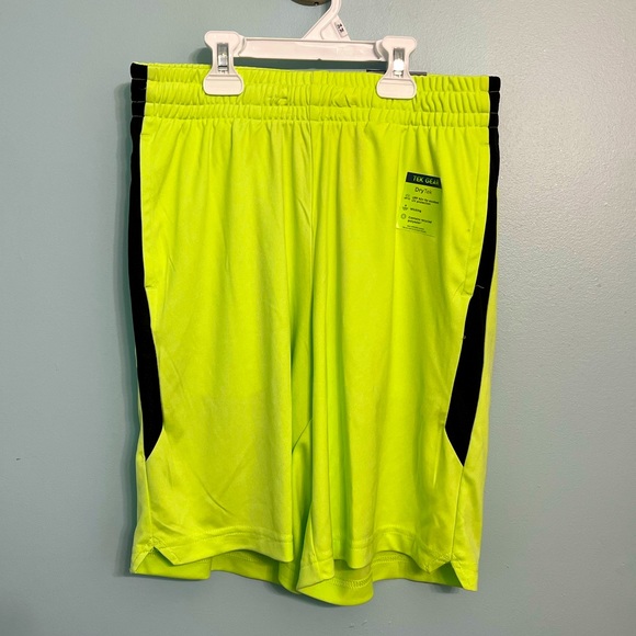 tek gear Shorts Nwt Mens Small Tek Gear Lime Green Athletic Shorts